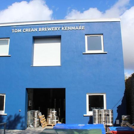 Hotel Tom Crean Base Camp - Food Drink Bed Kenmare Exterior foto