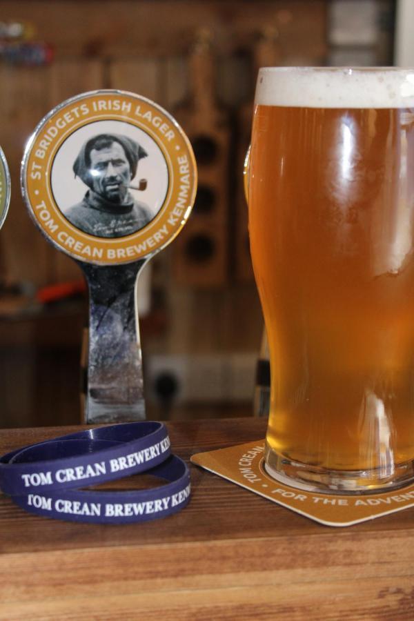 Hotel Tom Crean Base Camp - Food Drink Bed Kenmare Exterior foto