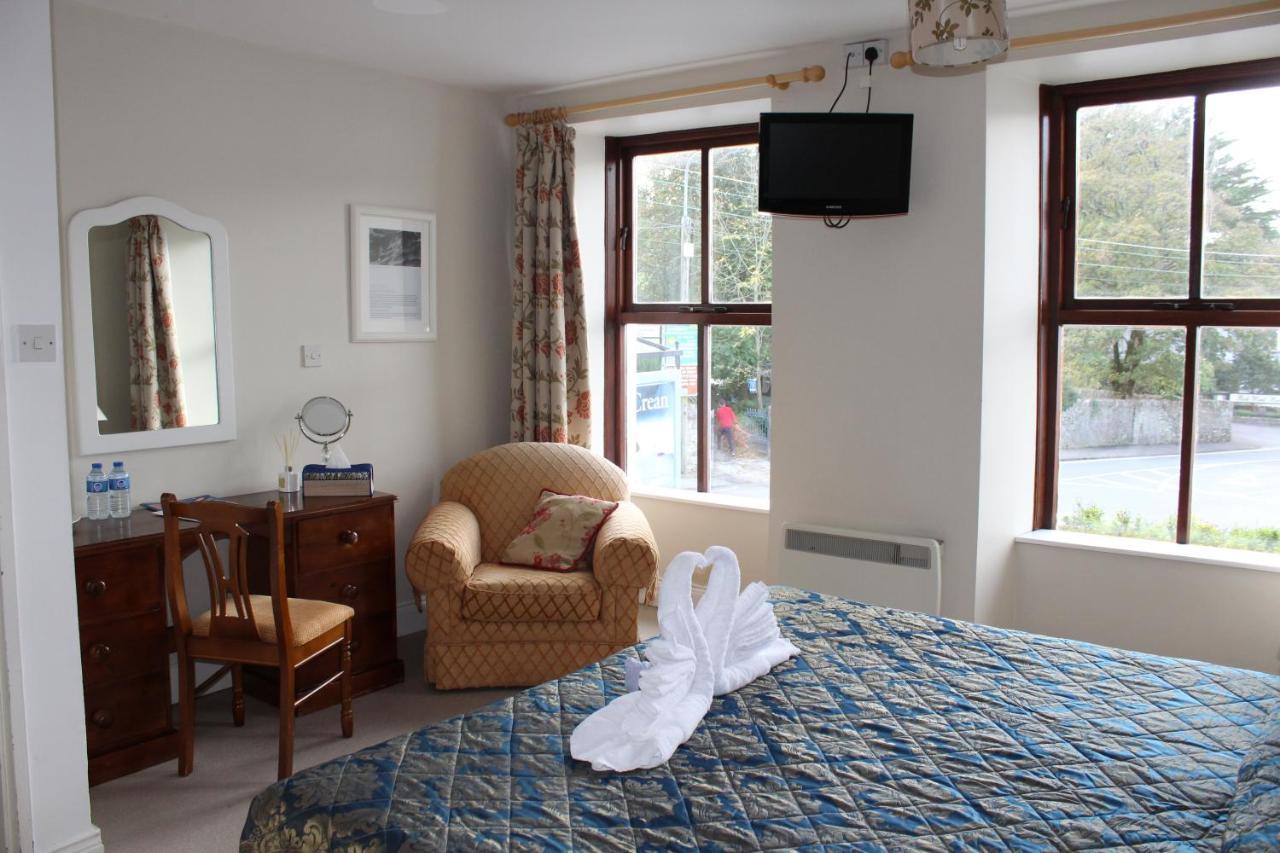 Hotel Tom Crean Base Camp - Food Drink Bed Kenmare Exterior foto