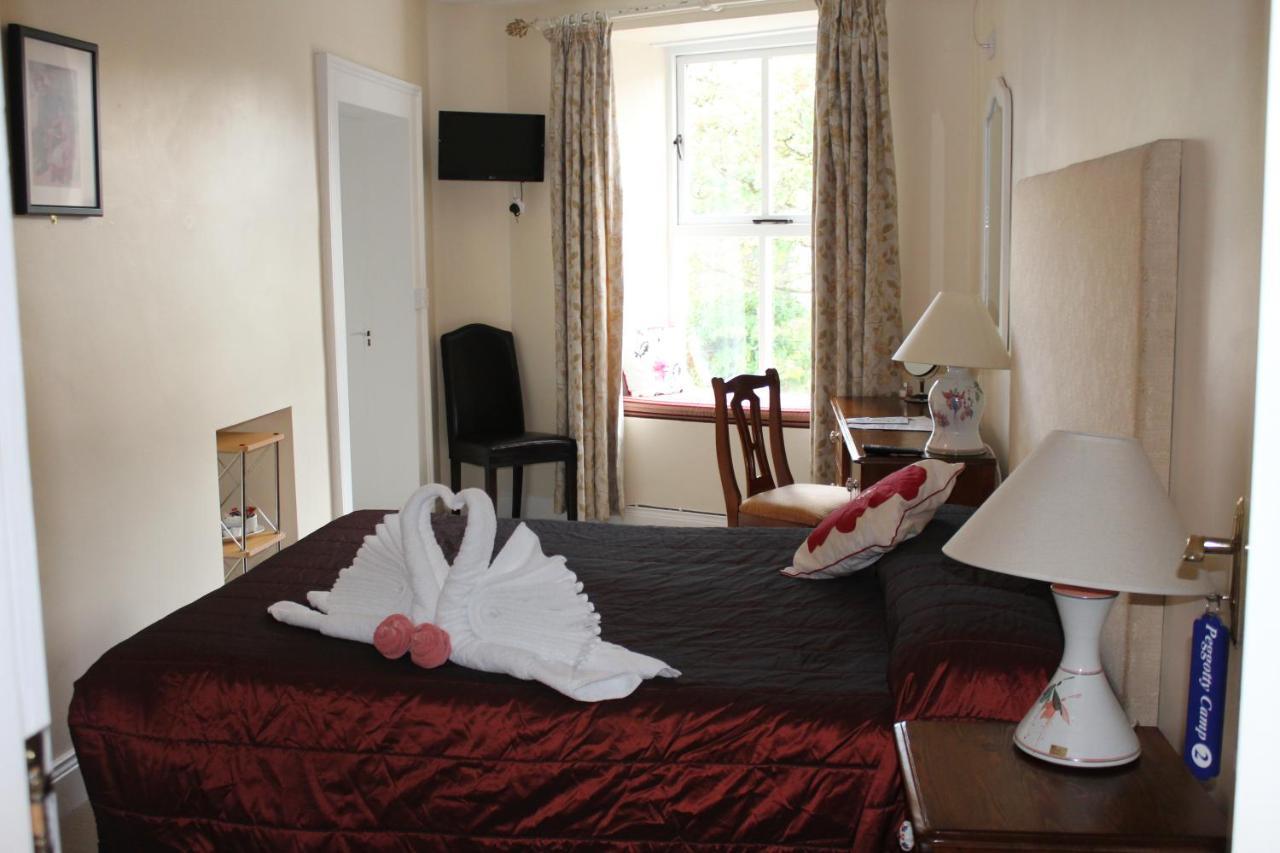 Hotel Tom Crean Base Camp - Food Drink Bed Kenmare Exterior foto