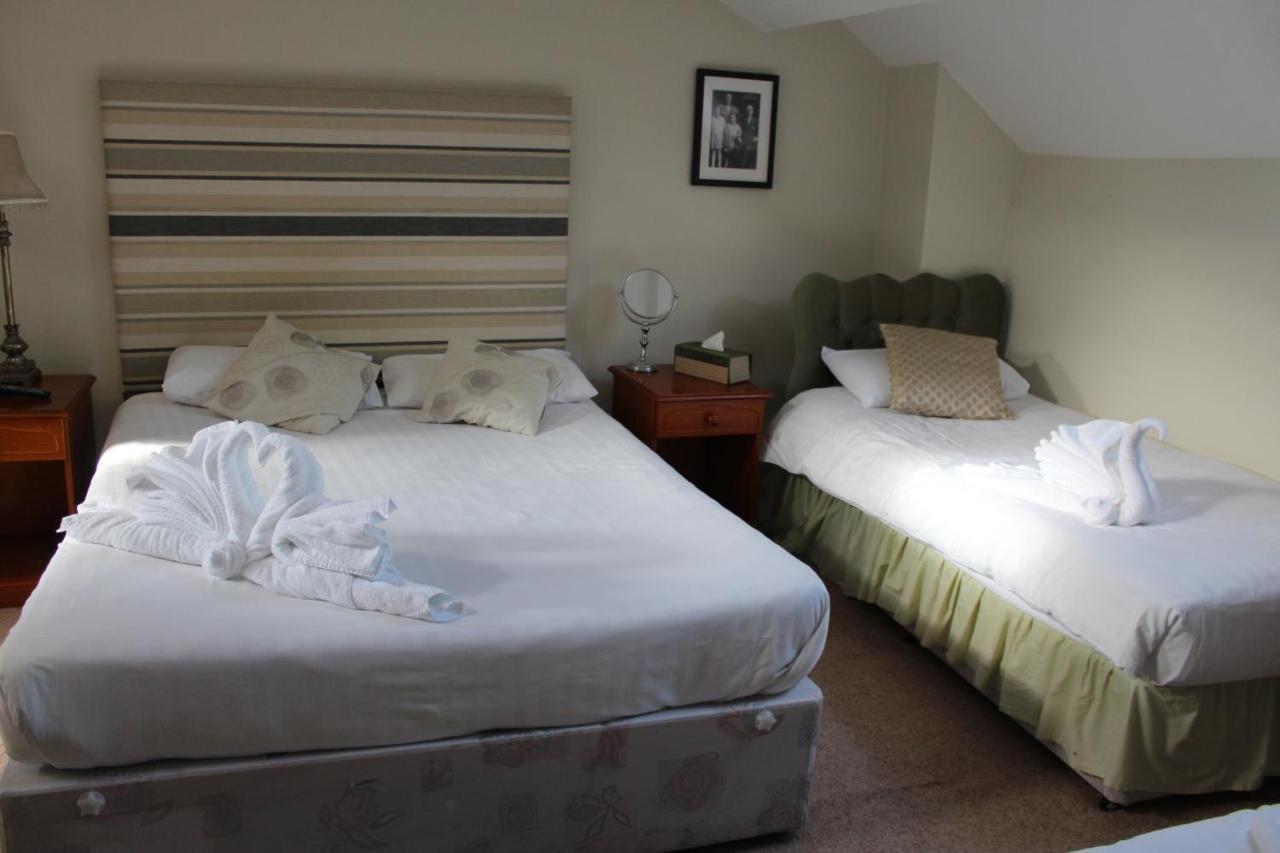 Hotel Tom Crean Base Camp - Food Drink Bed Kenmare Exterior foto